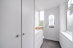 Entrance porch- click for photo gallery